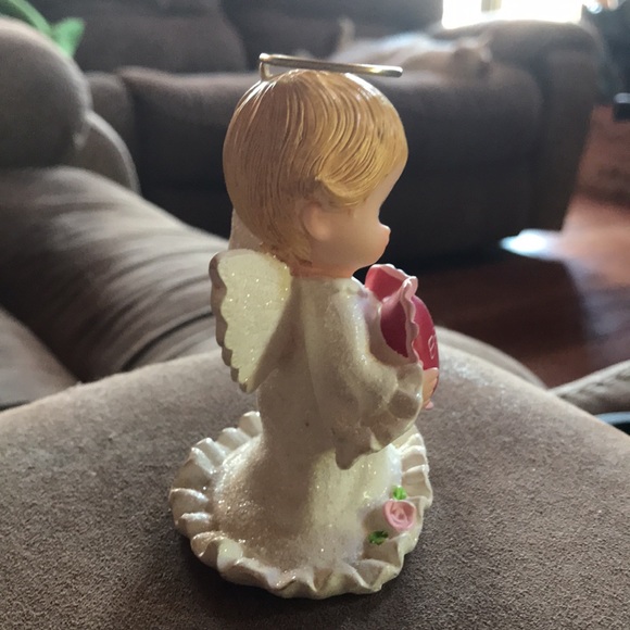 “Be Mine” Angel Figurine - $2 with bundle purchase - Picture 4 of 10